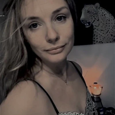 Vika Ganz Neu, Escort, Herford