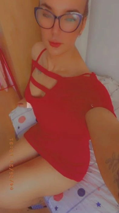 Loura — 3 / 6
