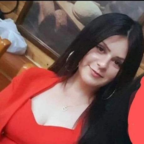 Vanessa557 — 3 / 8