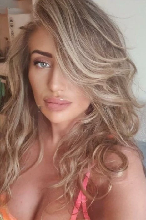 Monalisa, Escort, Bradford