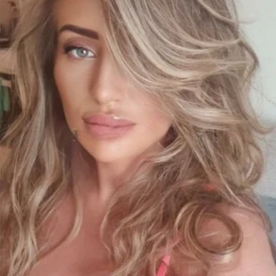 Monalisa, Escort, Bradford