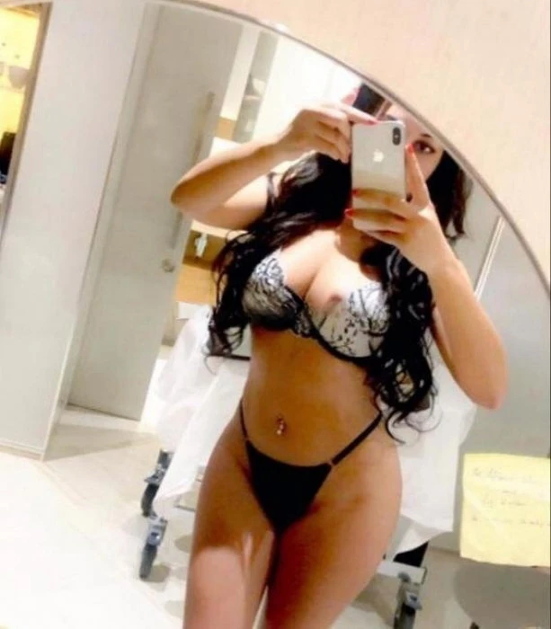 Arabica, Escort, Dubai