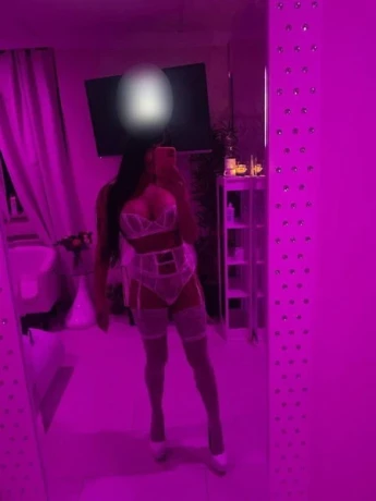 Chiara Milano — 21 / 24