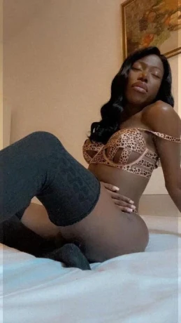 Ts Luana Black — 6 / 8