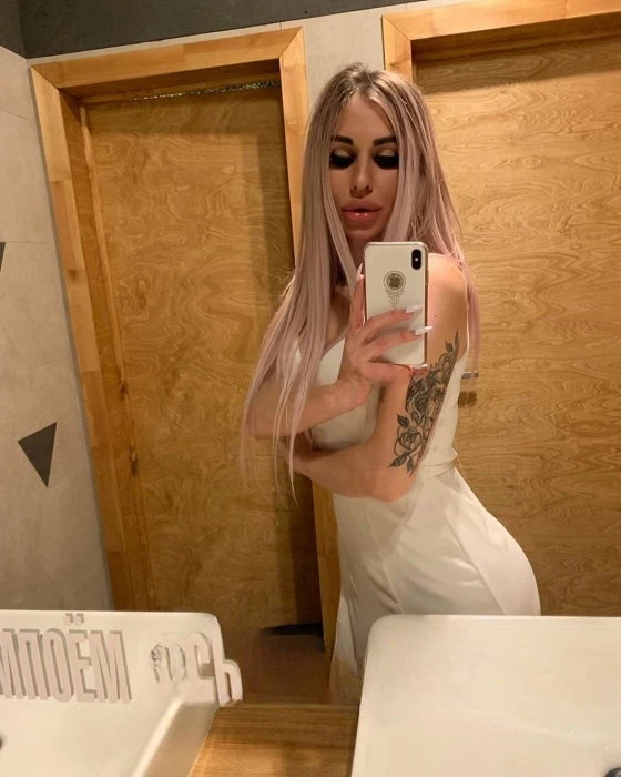 Juliya — 3 / 6