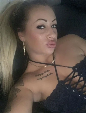 Nicole101 — 2 / 11