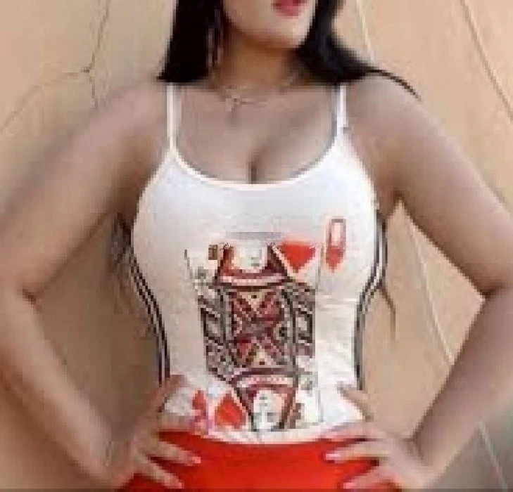 Carees, Escort, Amman