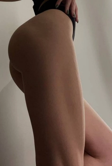 Elina — 3 / 6