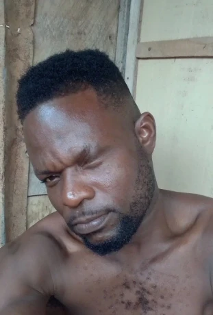 Chris Penu — 1 / 3