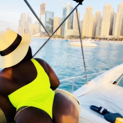 Cherry, Escort, Accra