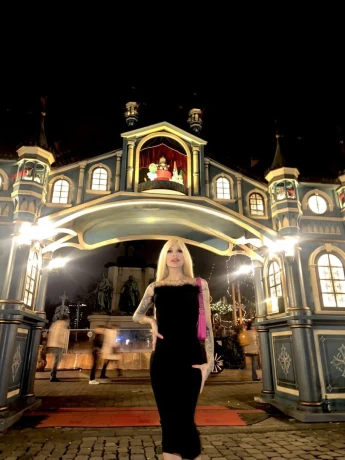 Madison Montgomery — 7 / 12