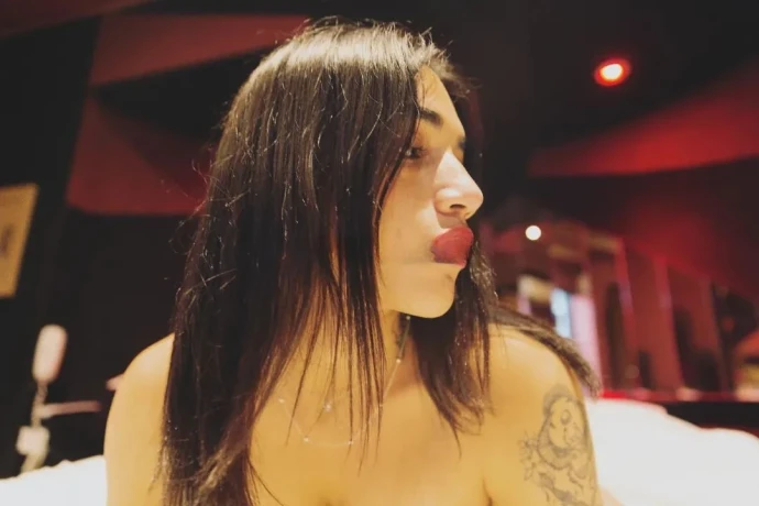 Ignacia Sarahi — 1 / 12