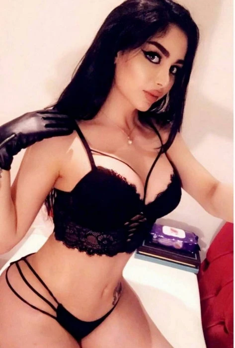 Badriya, Escort, Muscat