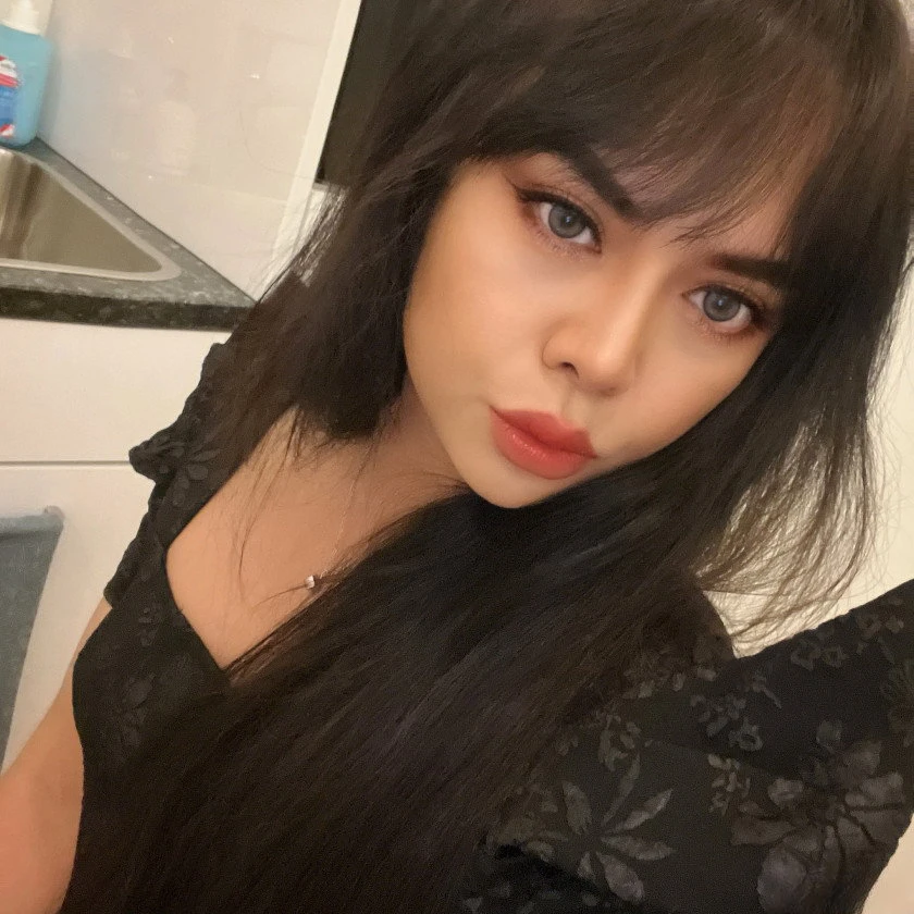 I M T Girl Thai In Zurich Center — 3 / 5