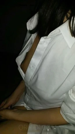 Ina - Hingabe und lustvolle Verführung — 3 / 4