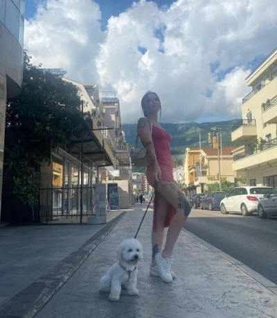 Mila — 2 / 8