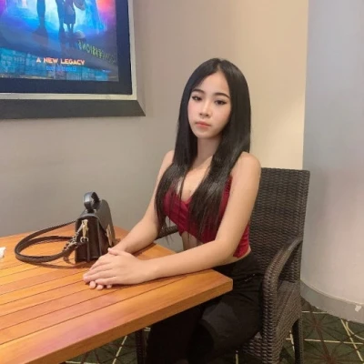 Chaica, Escort, Kuta