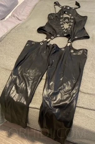 NEU!!! Lady Julia — 9 / 14