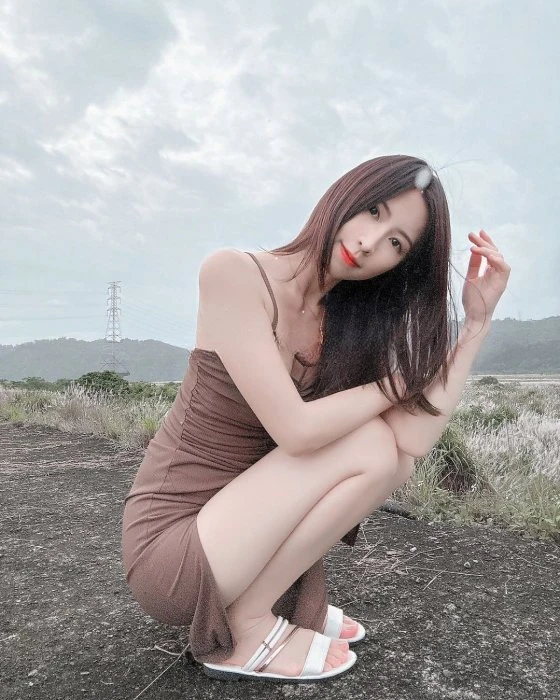 Alis — 3 / 4