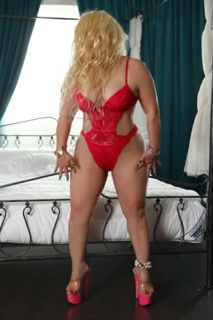 Anna Española heißen - 100% Service — 7 / 11