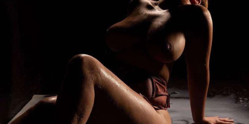 Vd Sandra Belle Blonde A Chavannes Pres Renens — 4 / 5