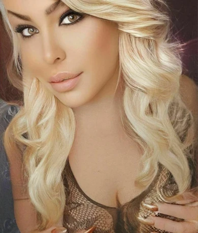 Pornostar Ts — 17 / 24