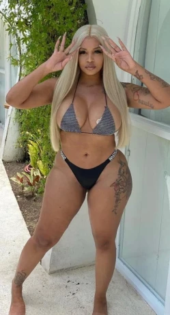 Sono Nuova Chantal — 2 / 3