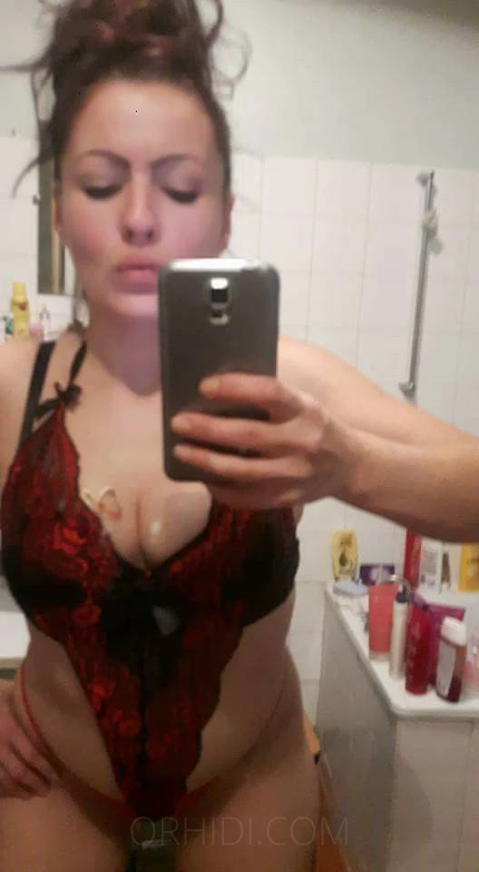 melissa — 4 / 10