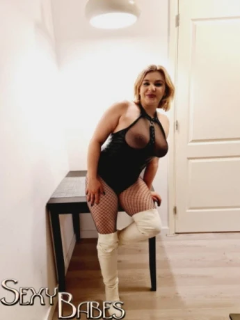 Ayleen Bei Sexy Babes — 4 / 9