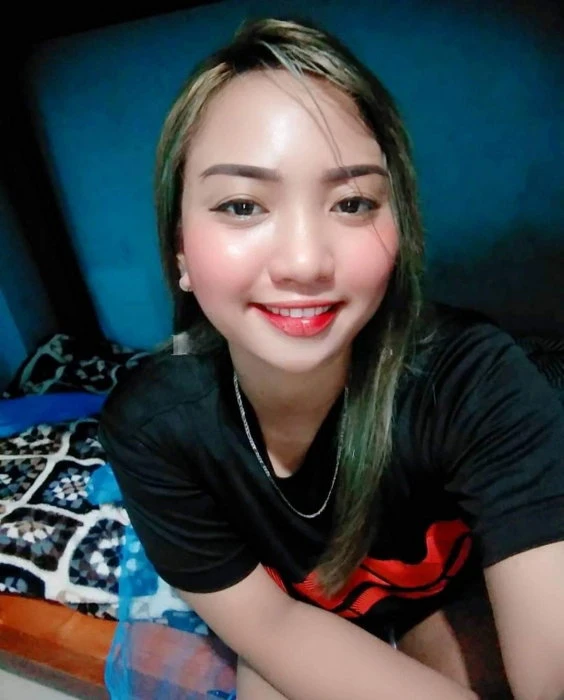 Angela, Escort, Bacoor