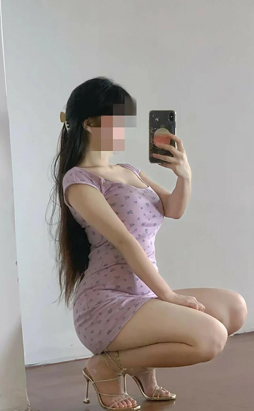 Vina Asia, Escort, Vienna