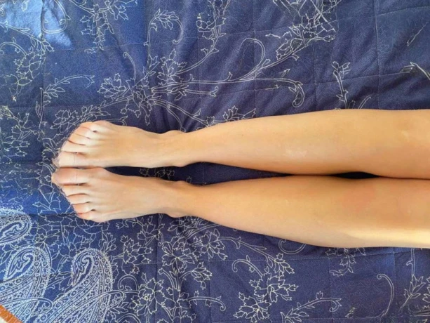 Fetichisme Des Pieds — 1 / 5