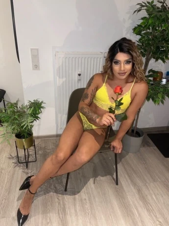 Clohe Party — 3 / 4