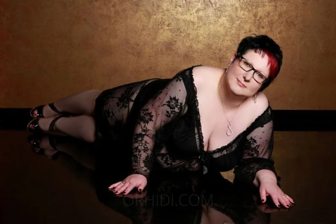 Lilly- Molliger,deutscher Busentraum — 10 / 22