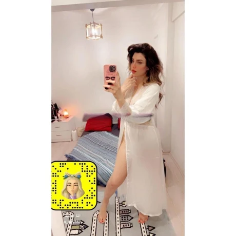 Lana Arab — 8 / 11