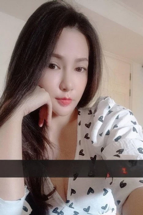 Rosey, Escort, Bangkok