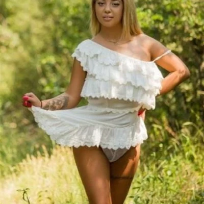 Dayanah, Escort, Karlsruhe