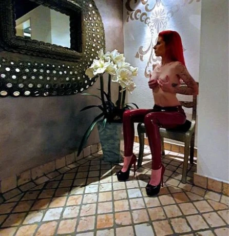 Deutsche Nicky * privat & diskret* — 4 / 13