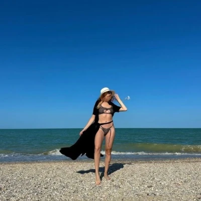 Aneesh, Escort, Paris