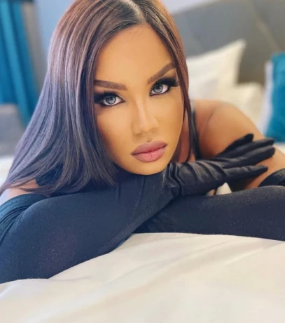 Ts Donatella — 2 / 4