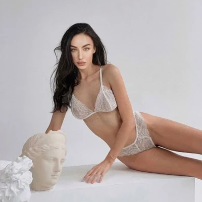 Nika, Escort, Luxembourg