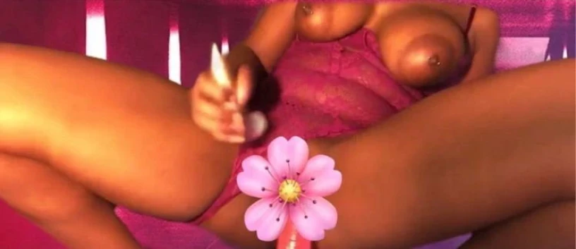 Michelle 5 — 2 / 3