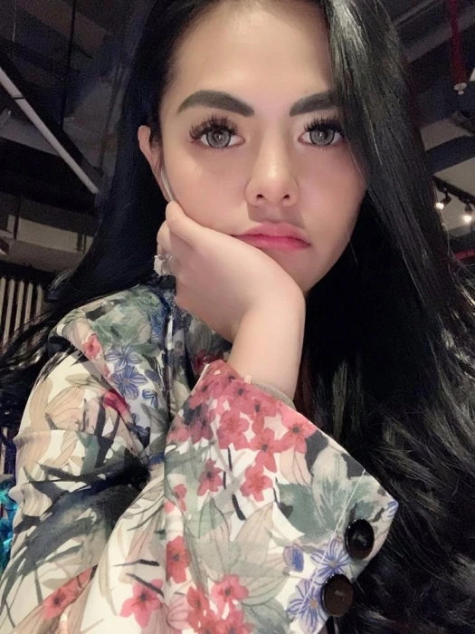Andini — 1 / 4