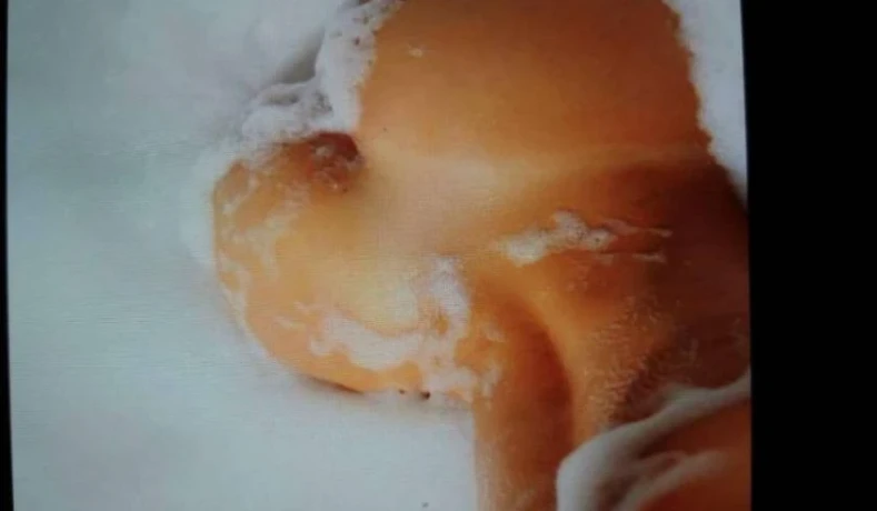 Les Bains Belle Femme Massage Sur Table Relax Et Erotique — 3 / 5