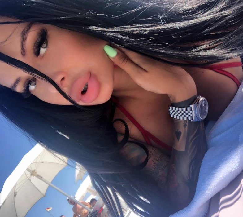 Jessy — 3 / 6