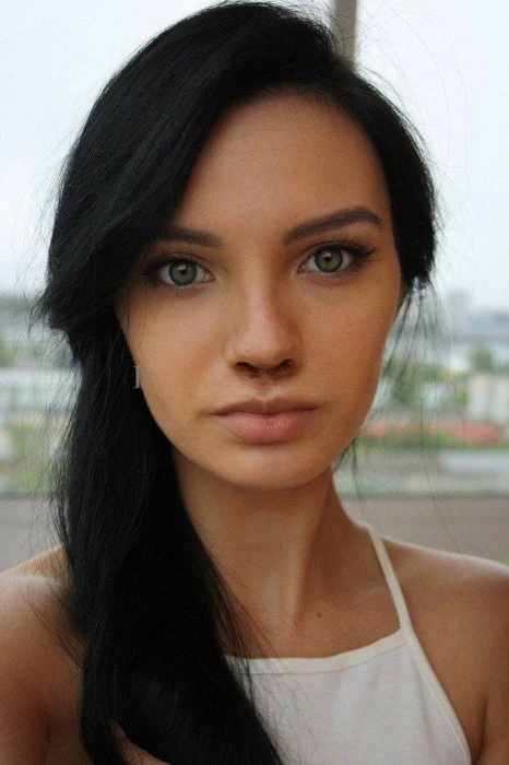 Anna — 3 / 6