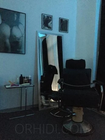 Lady Corinna- — 15 / 17