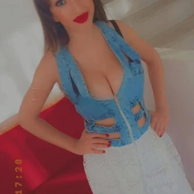 Tina, Escort, Beirut