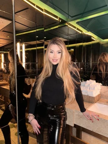 Belle — 2 / 14