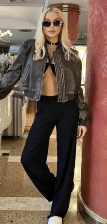 Bonita Nur Kurze Zeit — 9 / 22